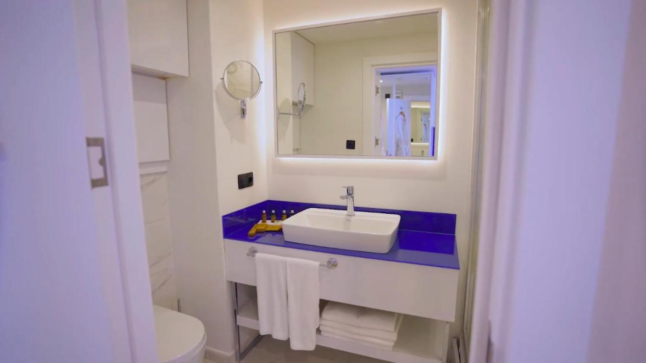 Aparthotel For Batumi Orbi City Eksteriør bilde