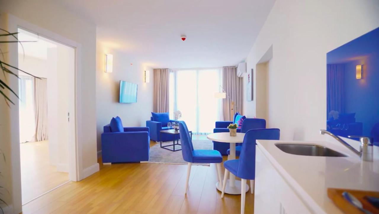 Aparthotel For Batumi Orbi City Eksteriør bilde